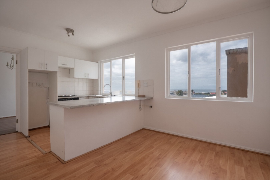 To Let 2 Bedroom Property for Rent in Fish Hoek Western Cape
